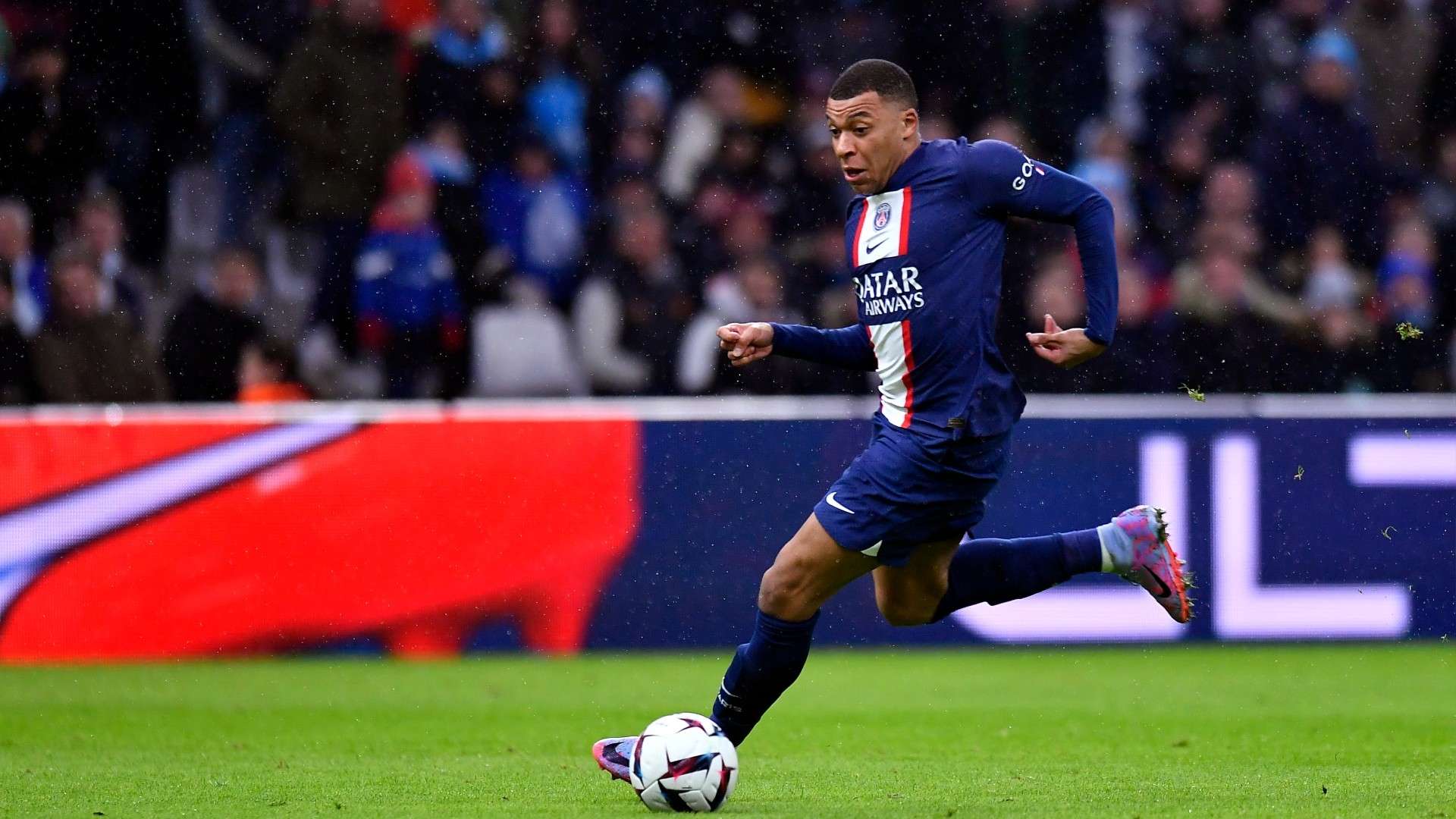 臨嚴重的財 臨嚴重的財